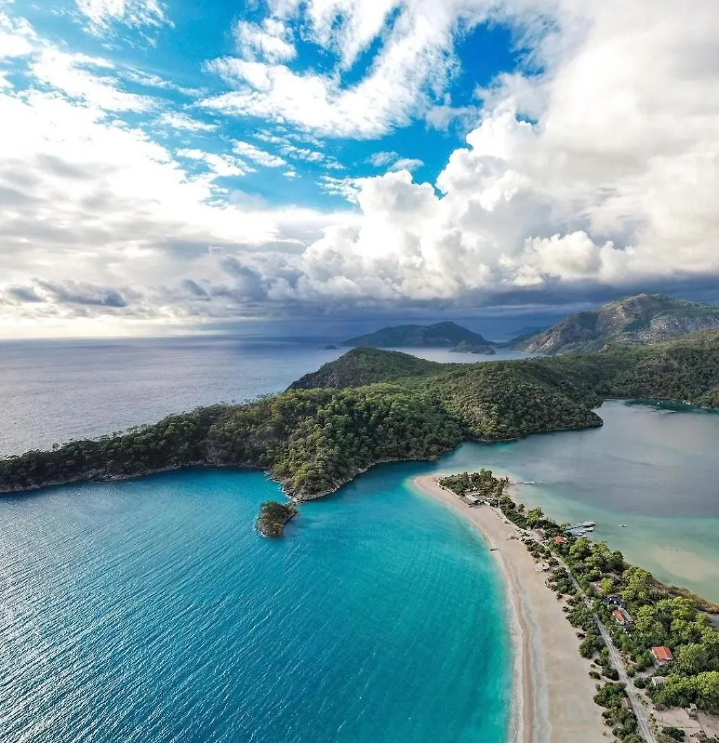 Portville 120 Stunning Corner Villa In Portville W/Canal Access In Gocek Fethiye Turkey